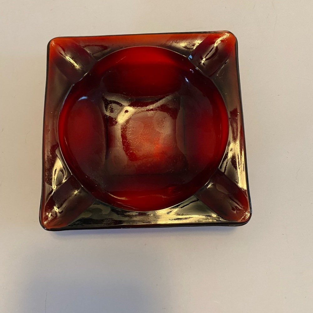 Vintage Anchor Hocking Glass Ashtray Royal Ruby Red Square 4.5” X 4.5